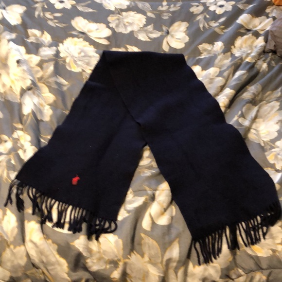 Polo Ralph Lauren Men’s Navy Blue Winter Scarf - Picture 2 of 4